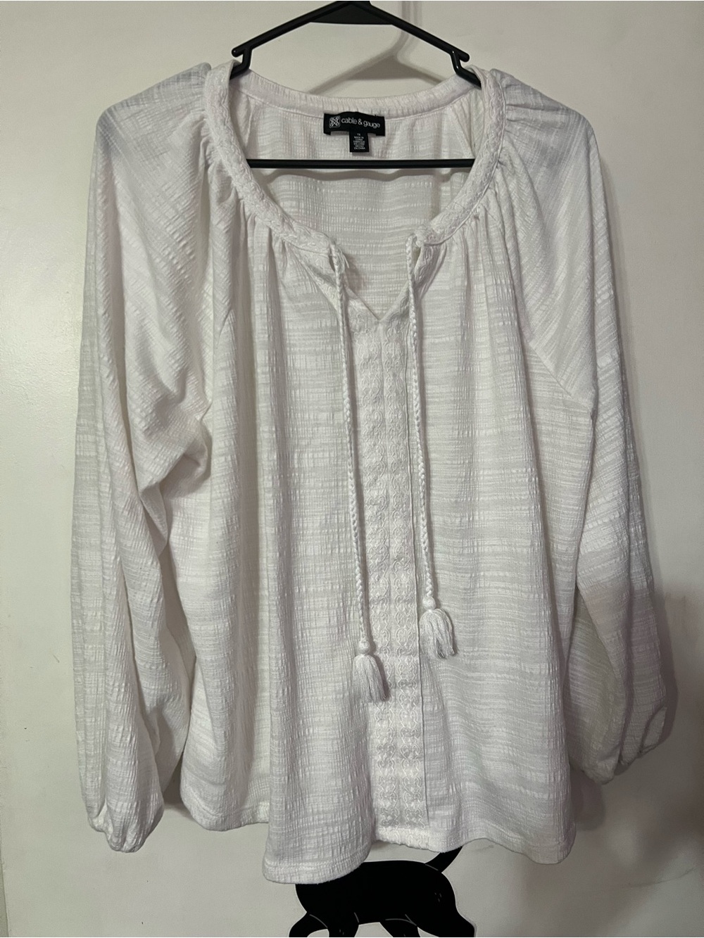 Cable & Gauge White Textured Peasant Tunic with Tassel Tie